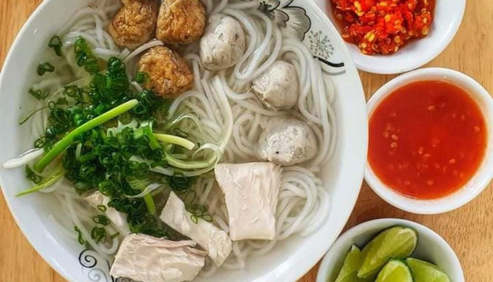 banh-canh-nha-trang.jpg