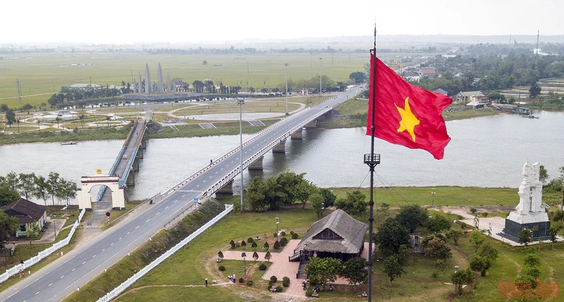 Conquering the Mystique of Hien Luong Bridge and Ben Hai River