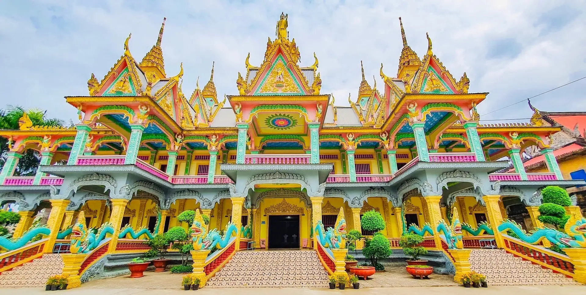 Chùa Som Rong - Ấn tượng kiến trúc chùa Khmer Nam Bộ