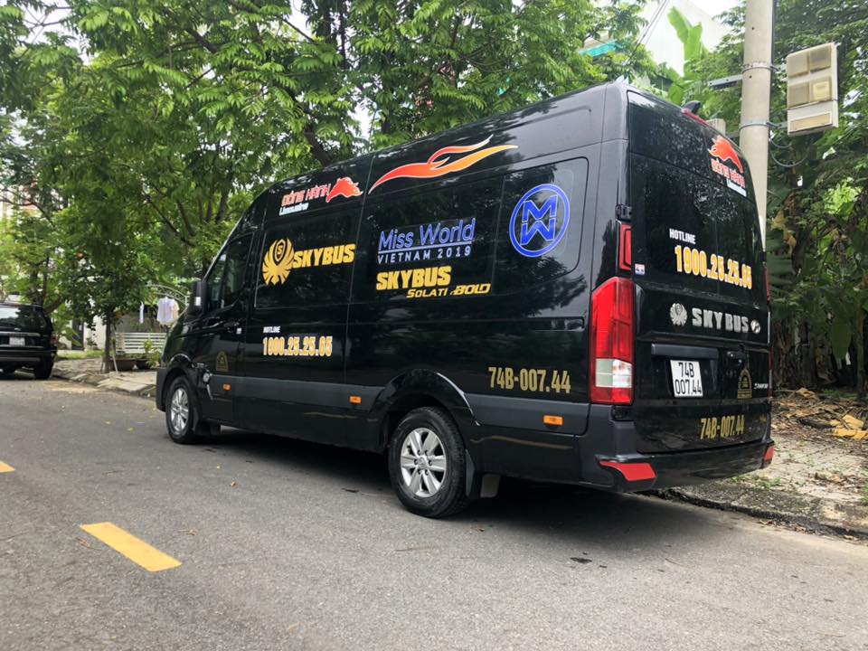 Travelbus Hue bus company to Da Nang