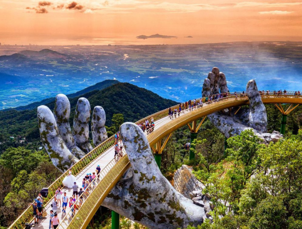 BÀ NÀ HILLS ĐÀ NẴNG - Hành Trình Đến Với Thiên Đàng Trên Đỉnh Núi