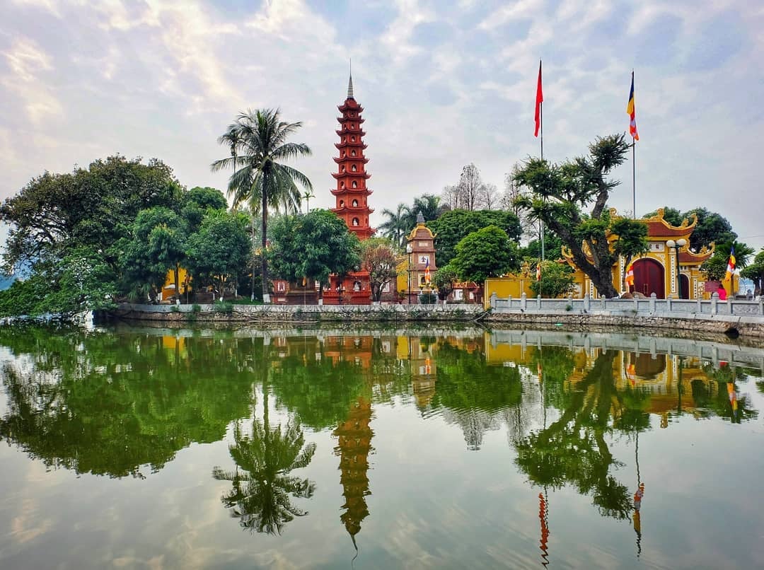 chua-tran-quoc-ha-noi.jpg