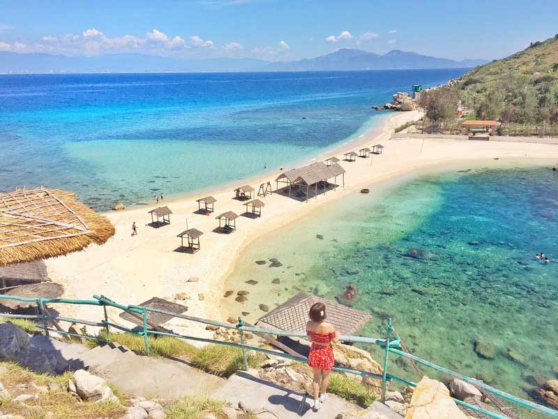 Yen Island - Hon Noi