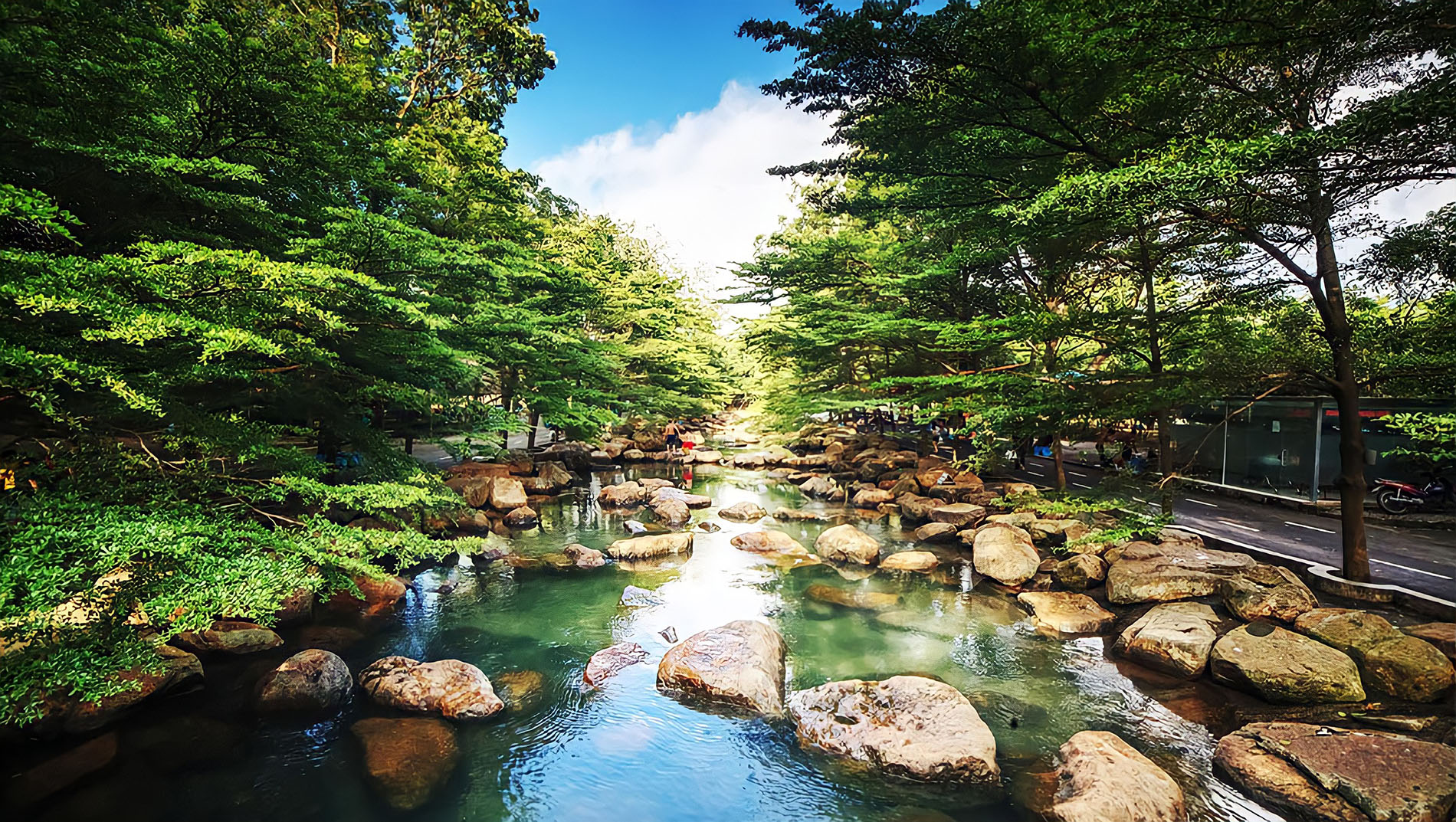 Binh Duong Tourist Destination, Escaping the Bustle of Saigon