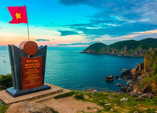 Phu Yen – A Journey to Discover the Untouched Beauty of the Coastal Region