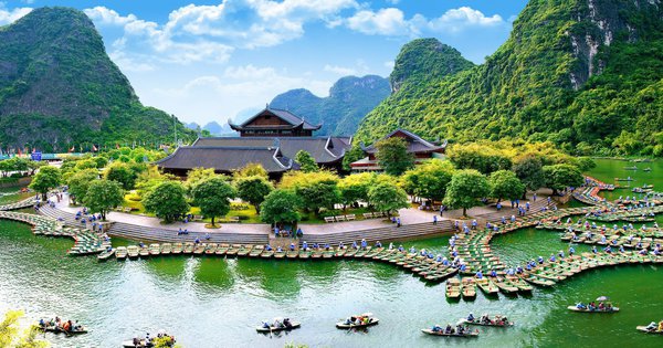 Discover Ninh Binh's Charm - Top 7 Must-Visit Tourist Destinations