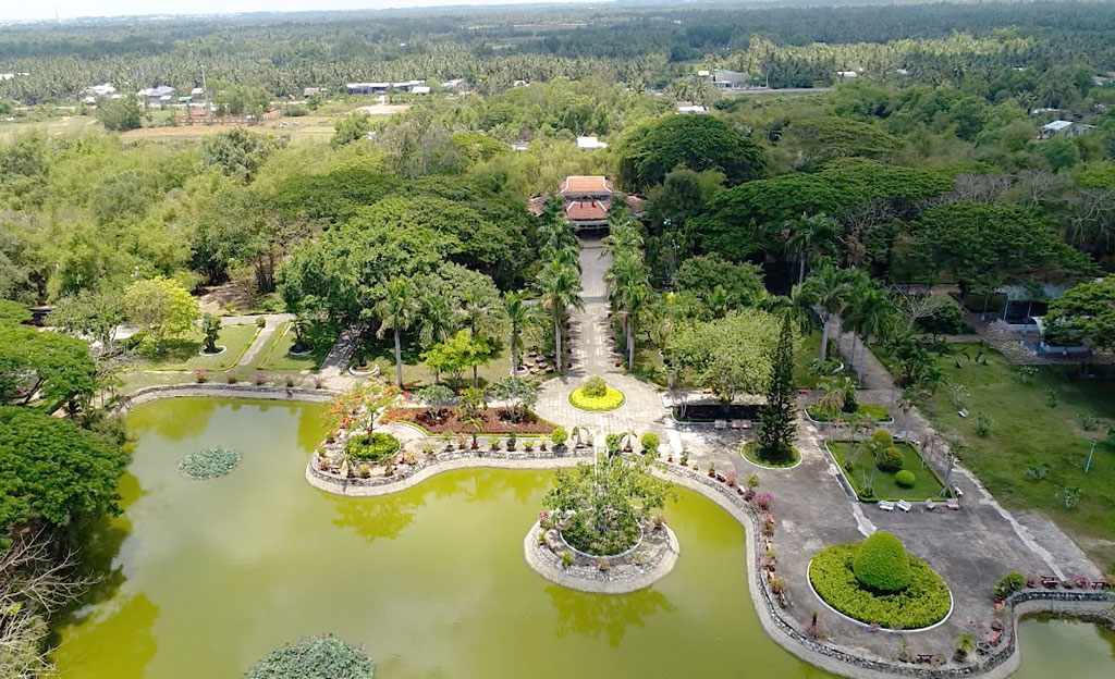 den-ba-ho-tra-vinh.jpg