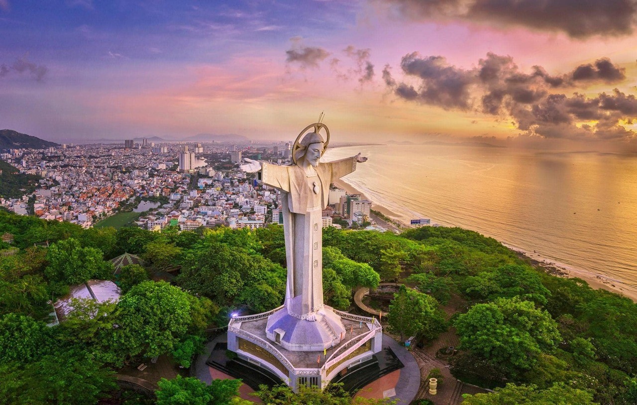 Christ the Redeemer Statue Vung Tau