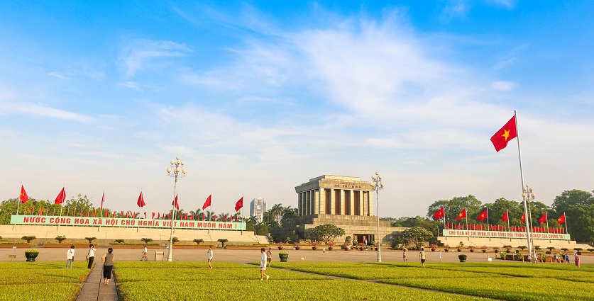 quang-truong-ba-dinh-ha-noi.jpg