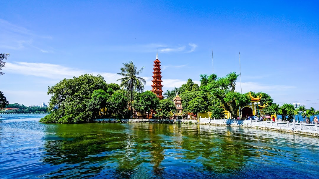 Tran Quoc Pagoda  - Serenity Amidst Eternal Beauty