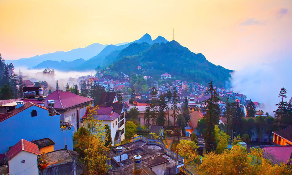 thi-tran-sapa-thanh-pho-suong-mu.jpg