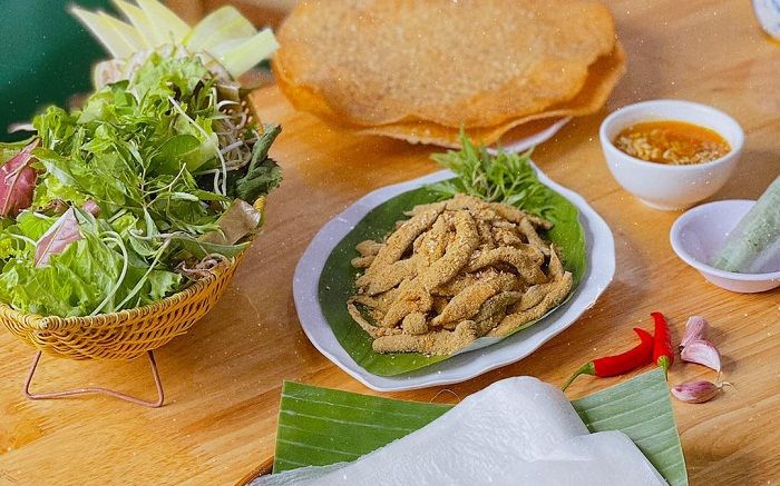 Nam O fish salad is a unique dish from Nam O fishing village, where people live closely with fishing