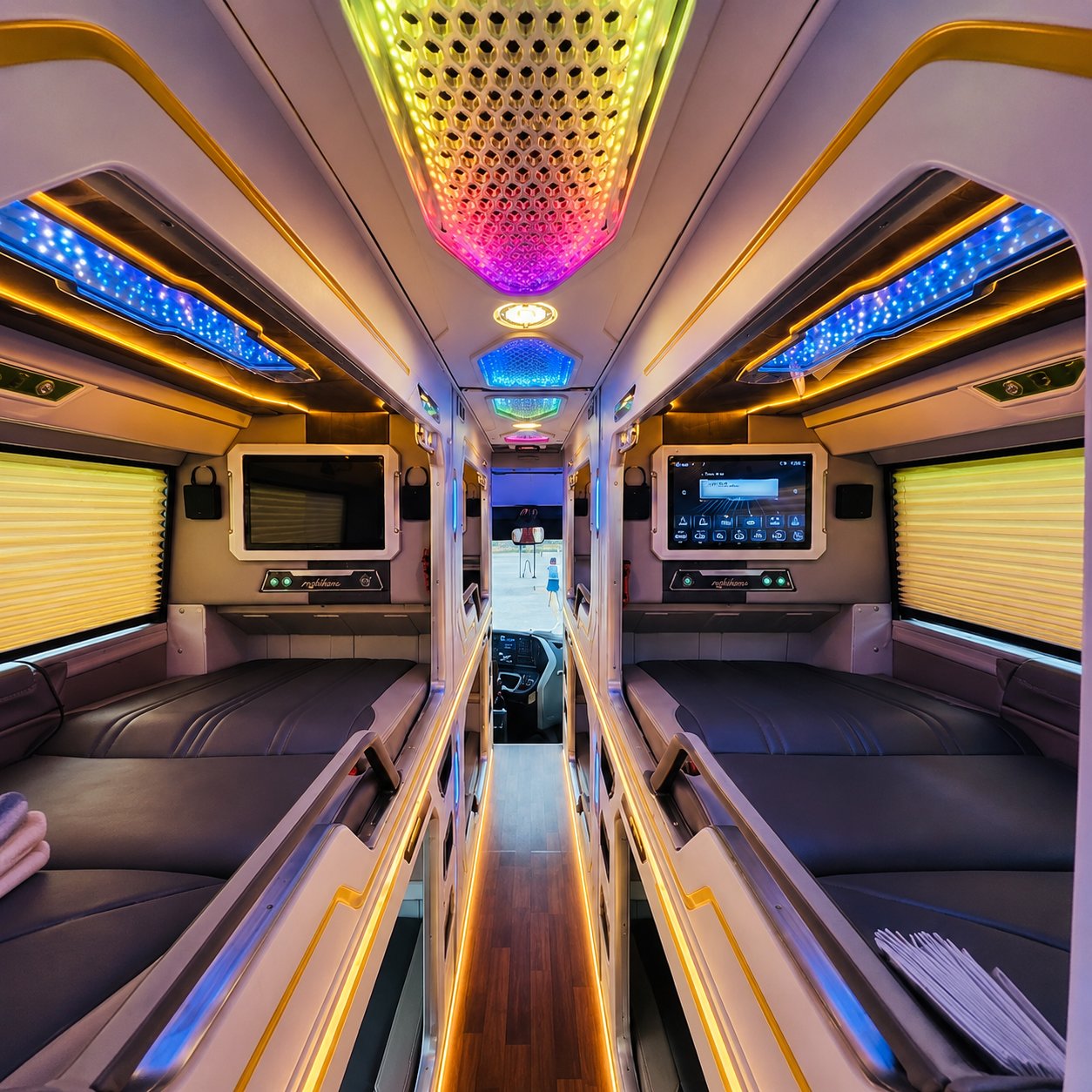 cabin_vip_web_under_1mb.jpg