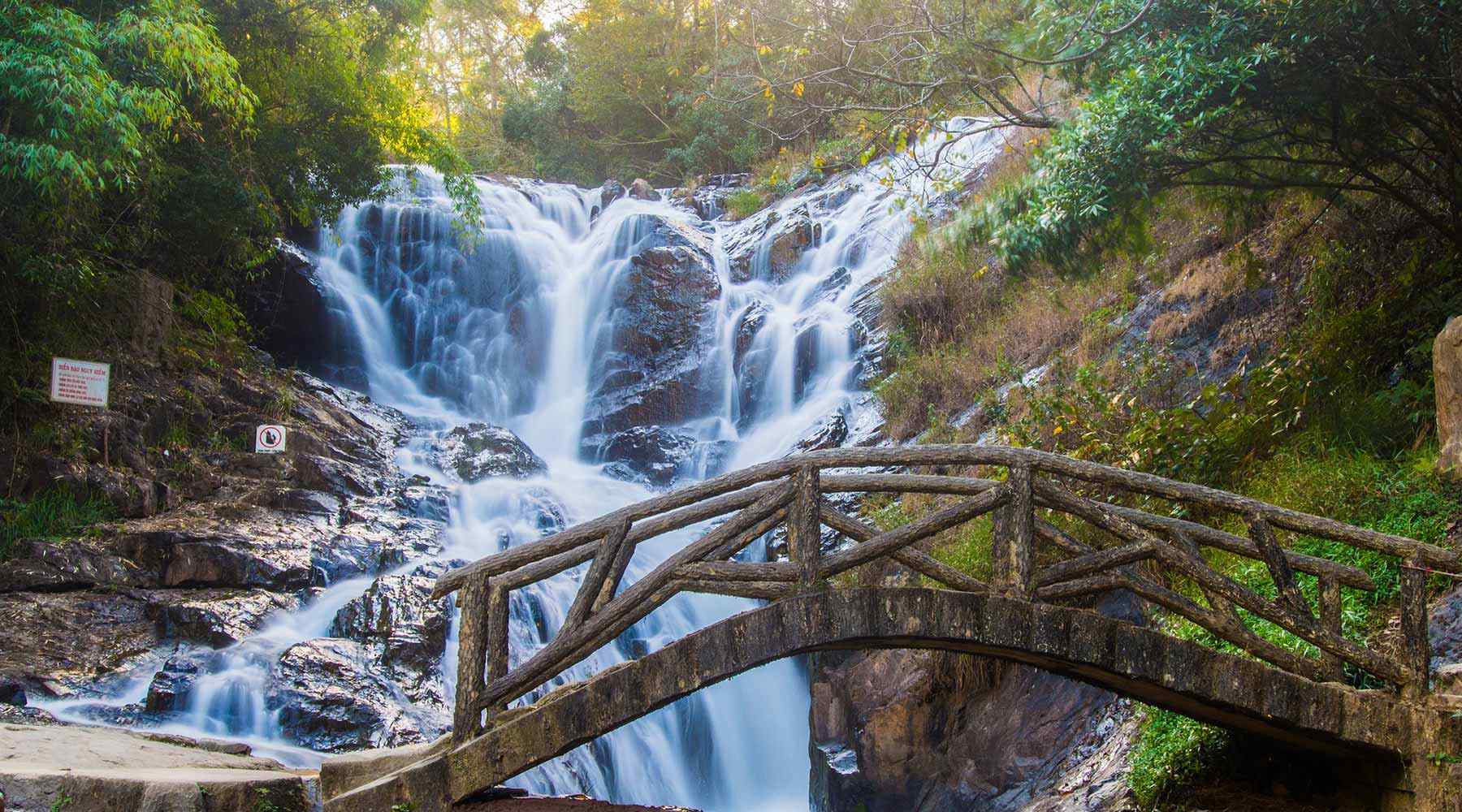 Da Lat: Collection of the most beautiful and majestic waterfalls in Da Lat
