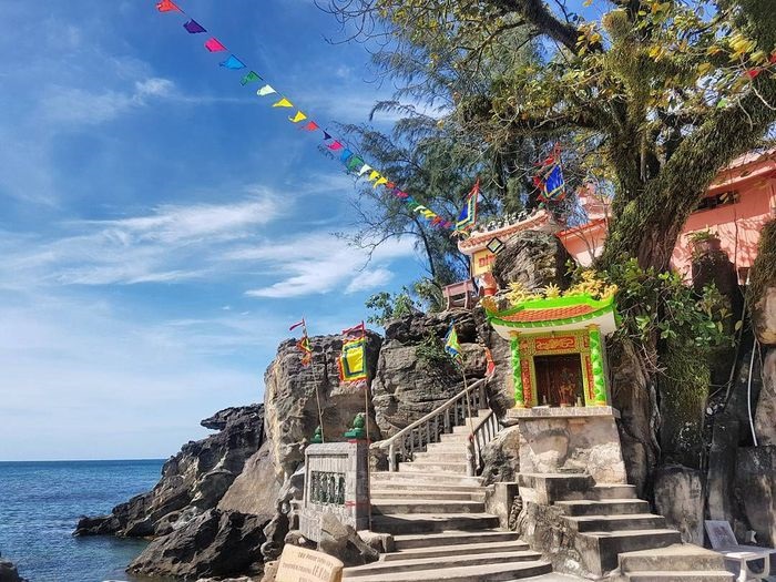 Dinh Ba - Cultural Experience on the Eastern Pearl Island