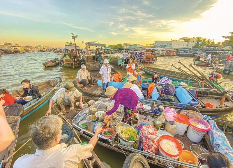 Floating Market Cai Rang