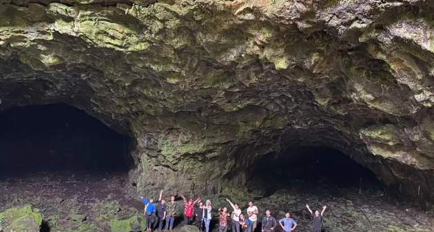 Chu Bluk volcanic cave