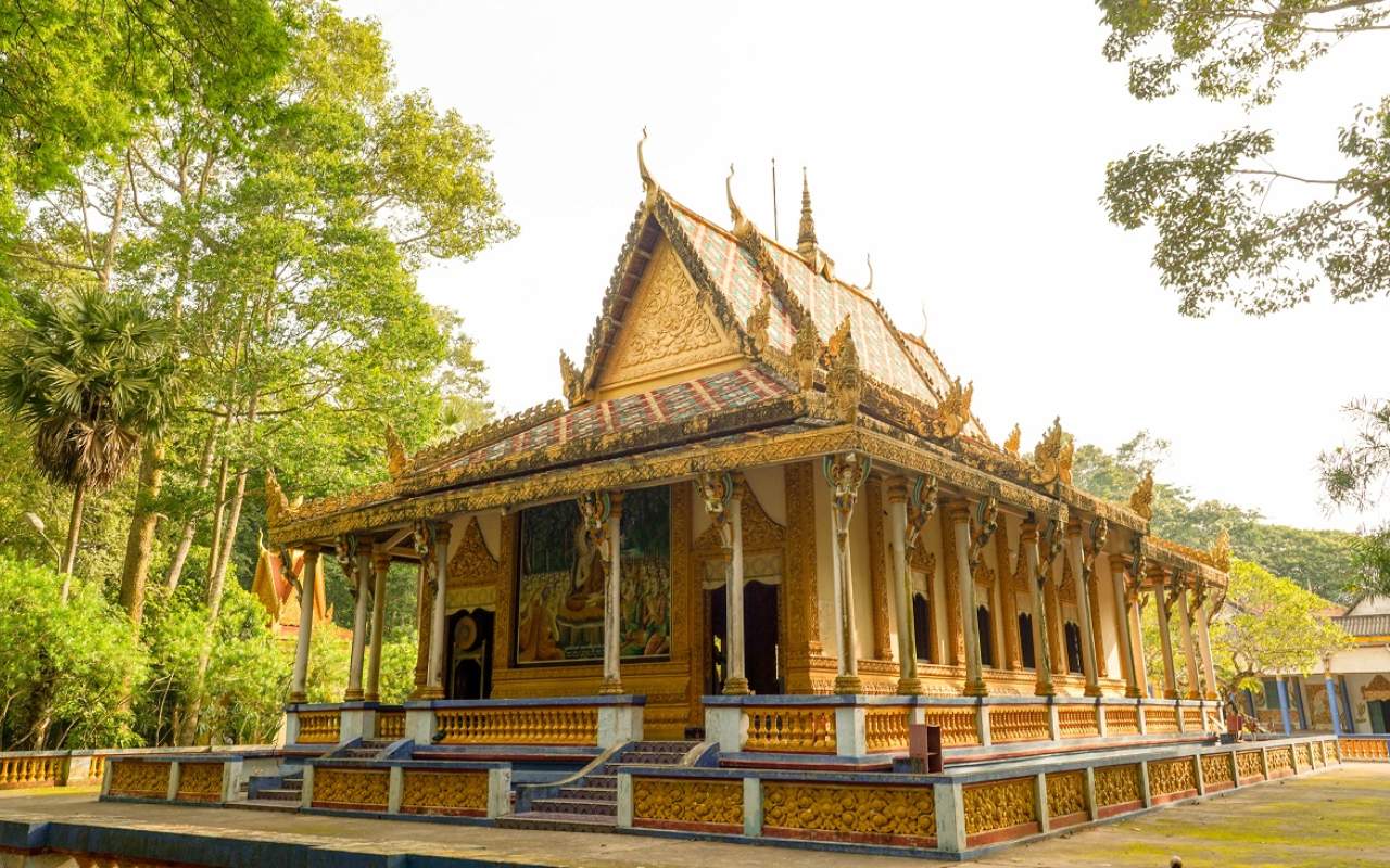 Chùa Dơi Sóc Trăng - Ngôi chùa cổ với câu chuyện kì bí